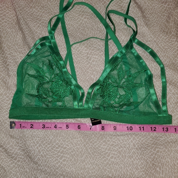 Green Floral Mesh Strappy Bralette - Picture 4 of 5